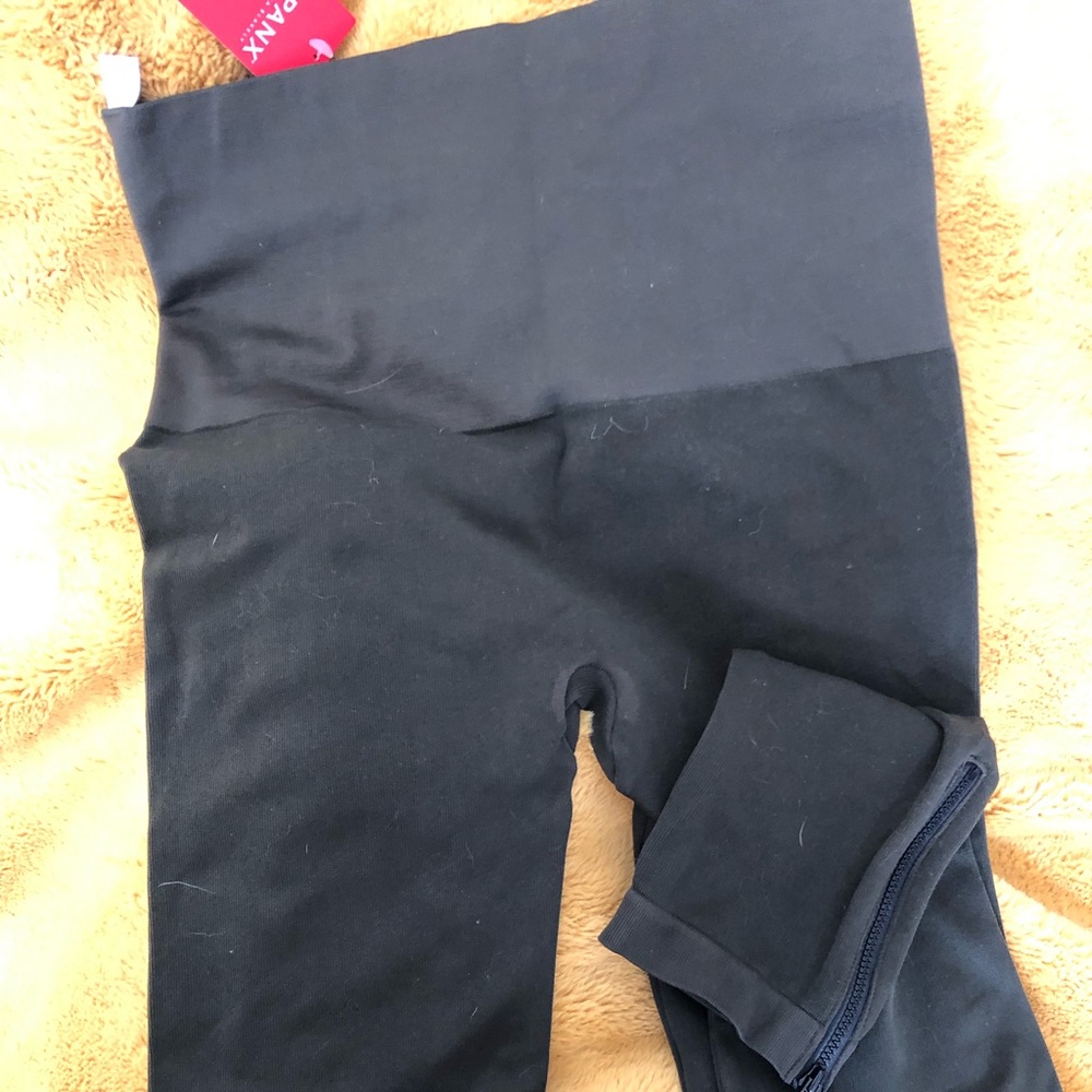 Dark green spanx zipper leggings